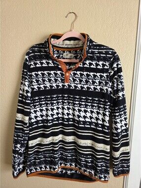 Liv Outdoor Black and White Patterned Fleece Pullover Size Large